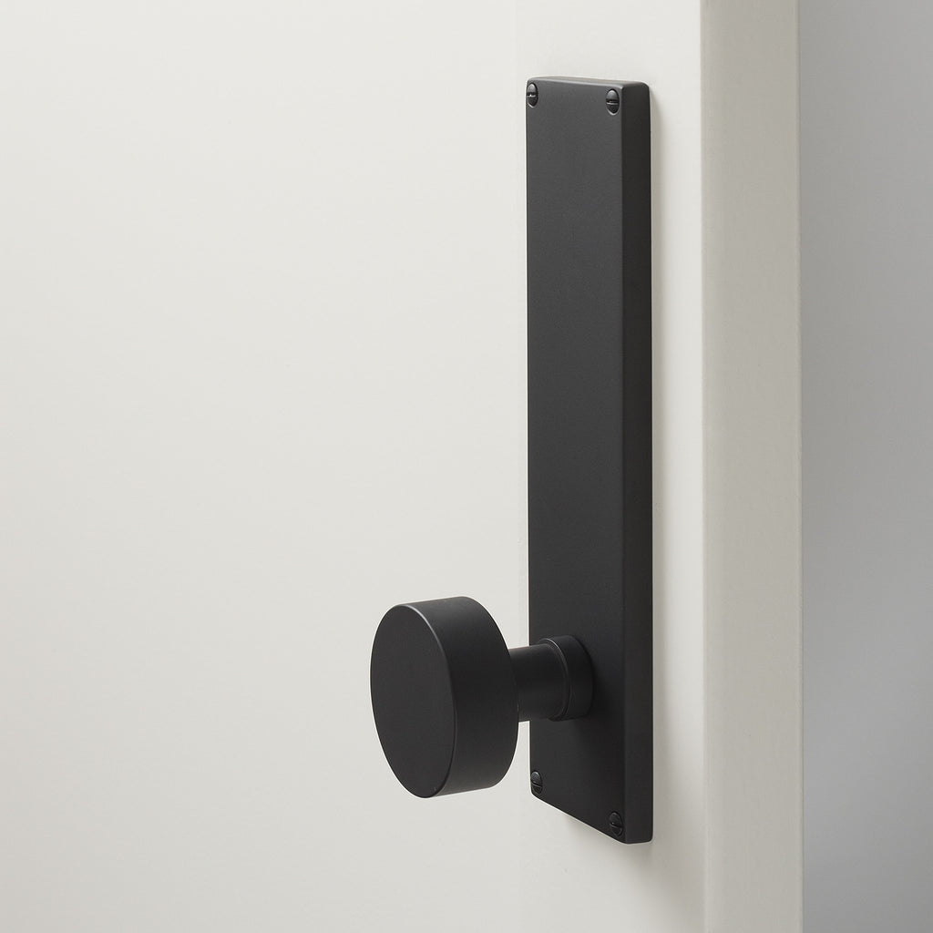 Tate Door Set with Cylinder Knob - Flat Black
