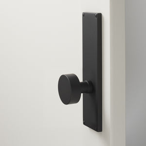 sku_image,tate-door-set-with-cylinder-knob-flat-black-608223,false,true