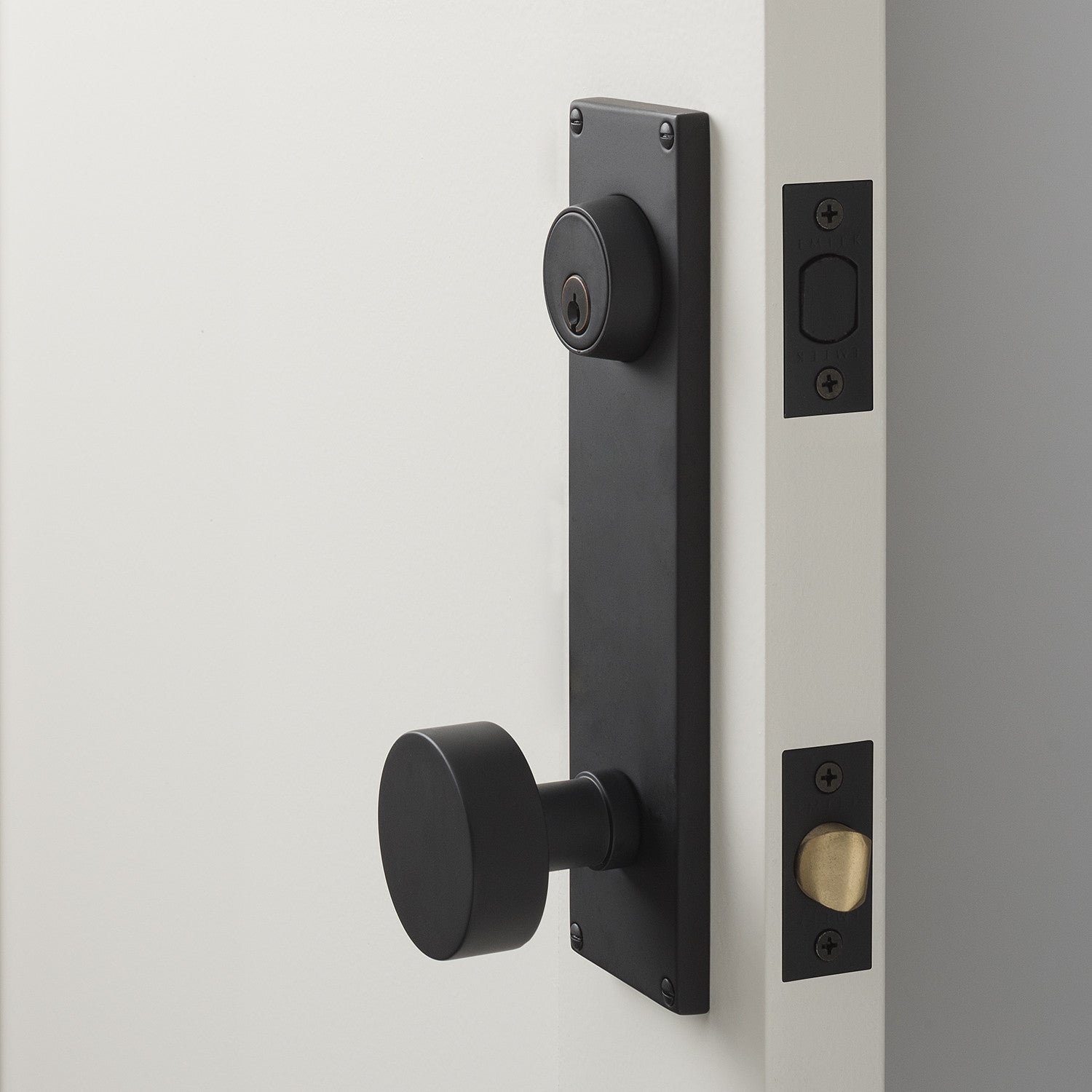 sku_image,tate-door-set-with-cylinder-knob-flat-black-604900,false,true