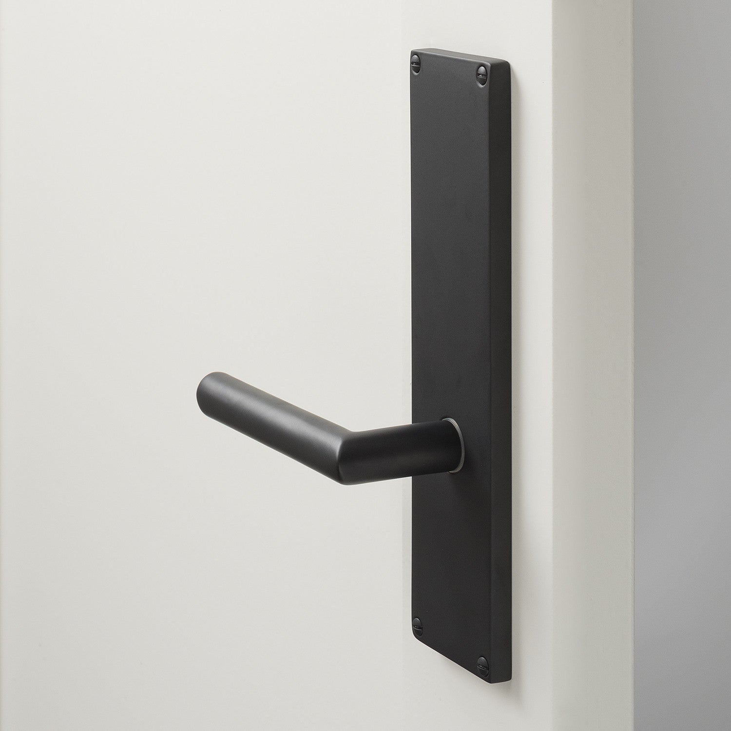 sku_image,tate-door-set-with-otto-lever-608123,false,true